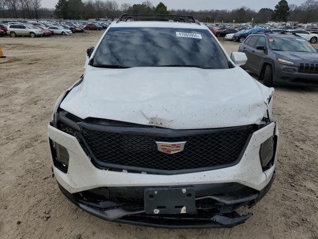  CADILLAC XT4 2024 White