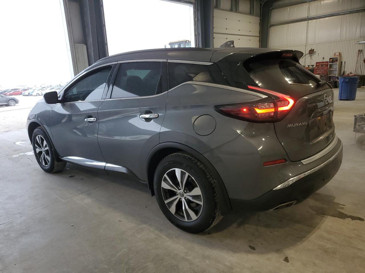 2020 Nissan Murano - Image 2