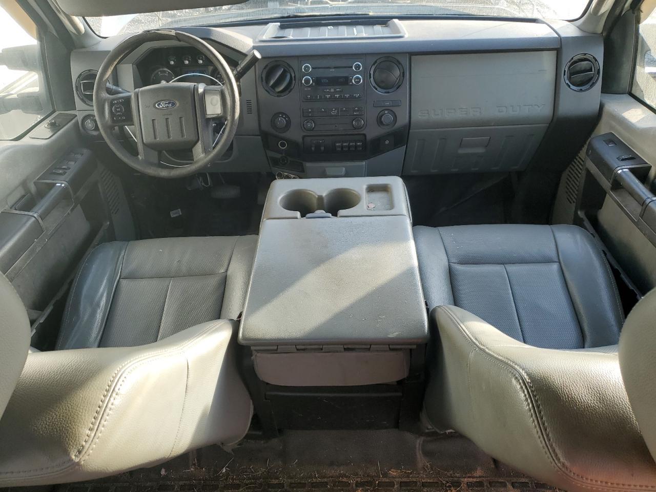 2012 Ford F350 - Image 8