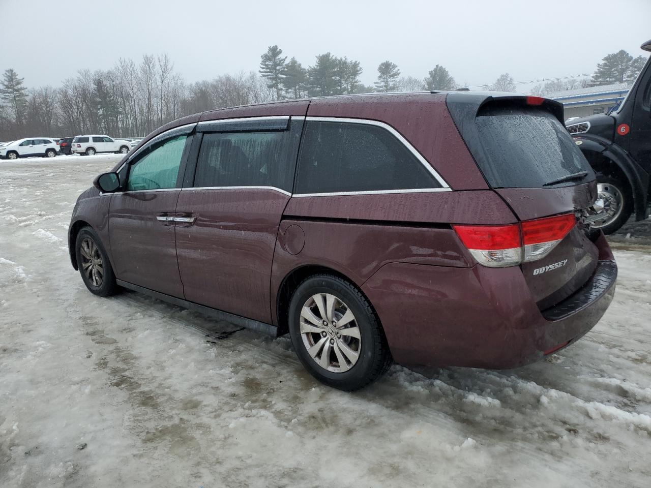 2014 Honda Odyssey - Image 2