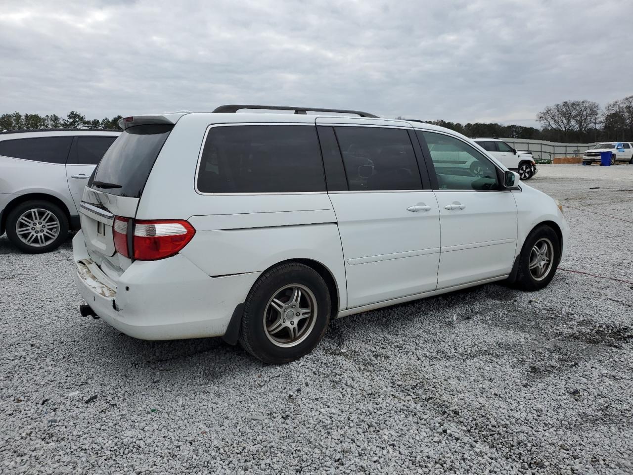 2007 Honda Odyssey - Image 3