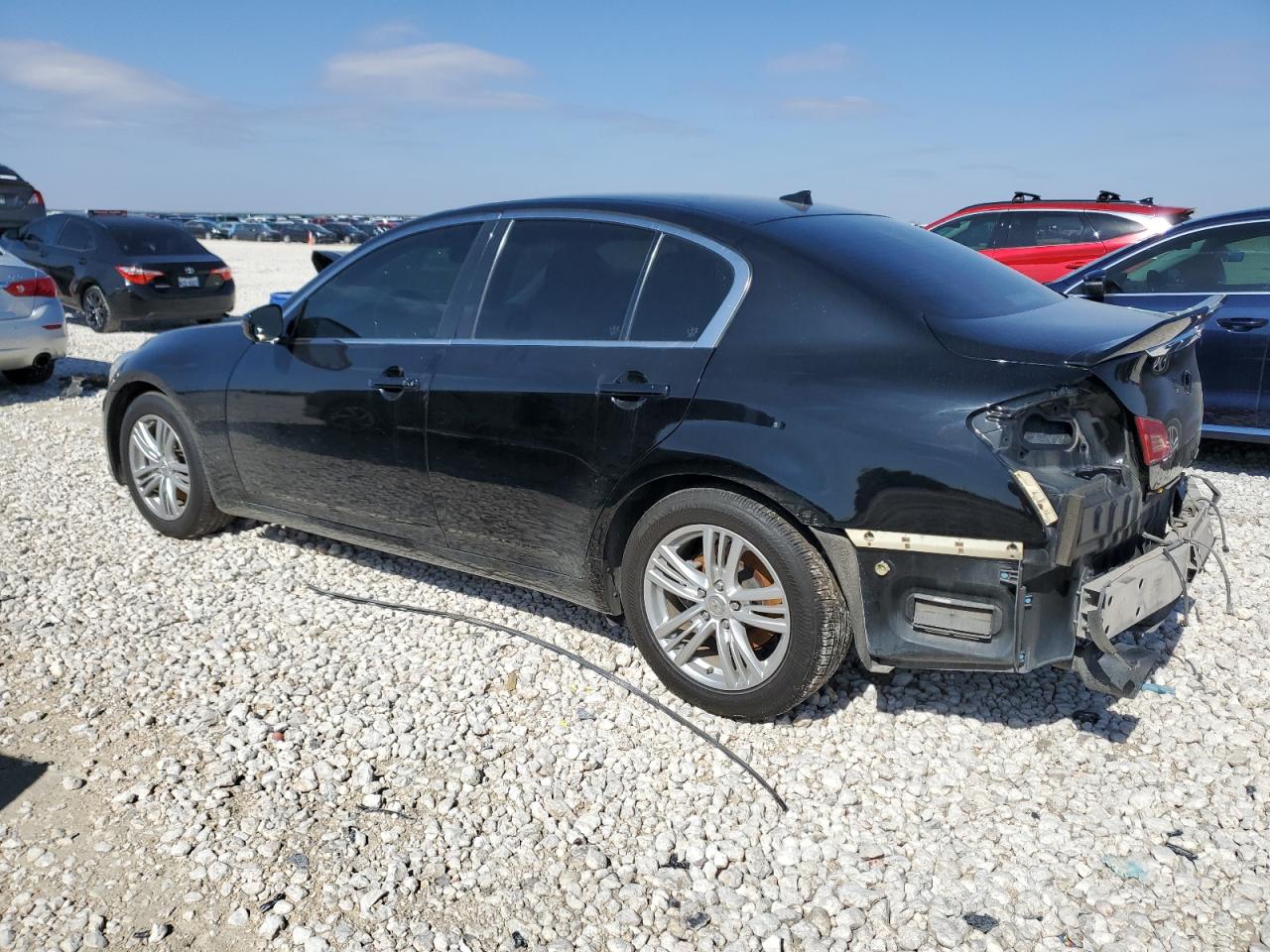 2013 Infiniti G - Image 2