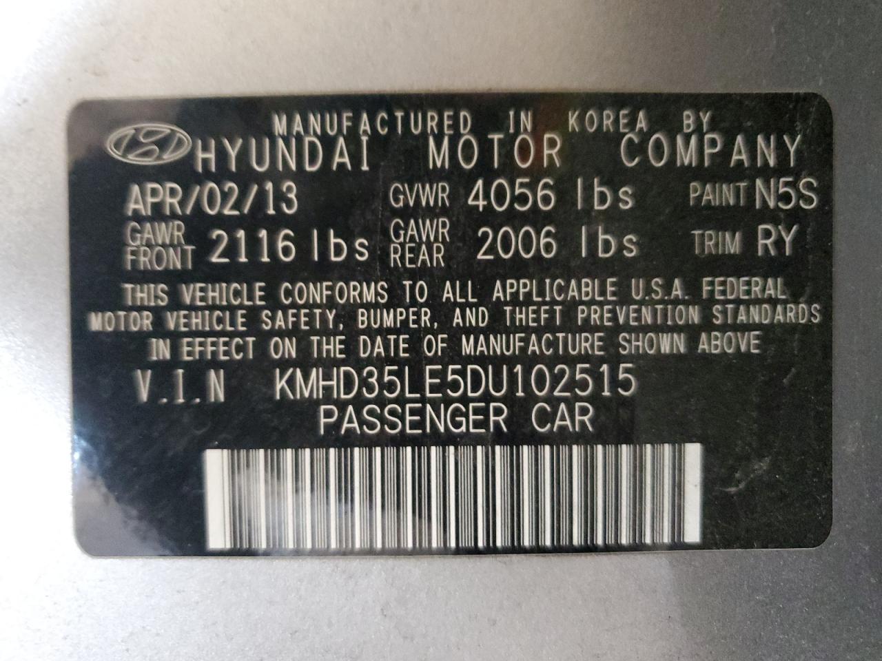 2013 Hyundai Elantra - Image 12