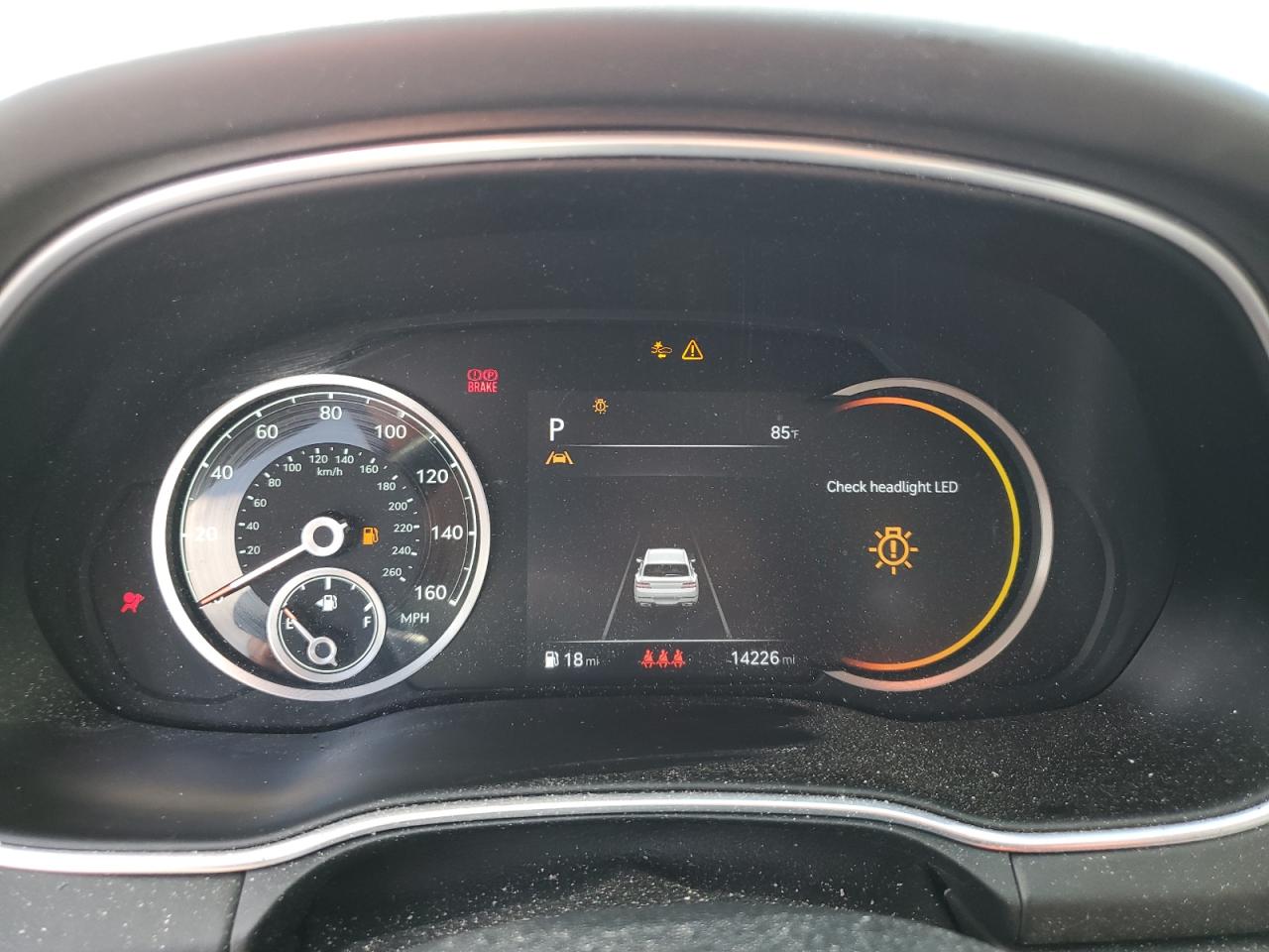 2024 Genesis GV80 - Image 9