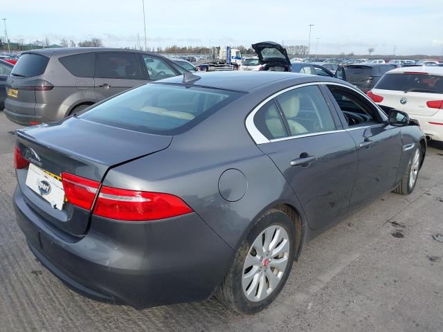 2016 JAGUAR XE PRESTIG