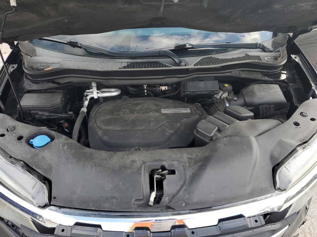 2016 Honda Pilot - Image 12