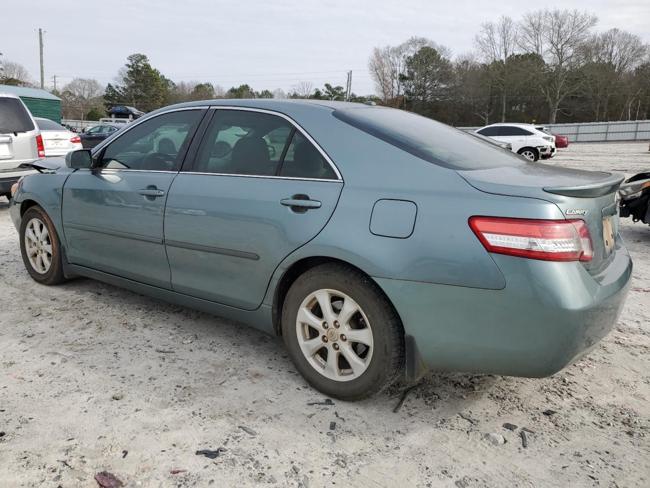 2010 Toyota Camry - Image 2