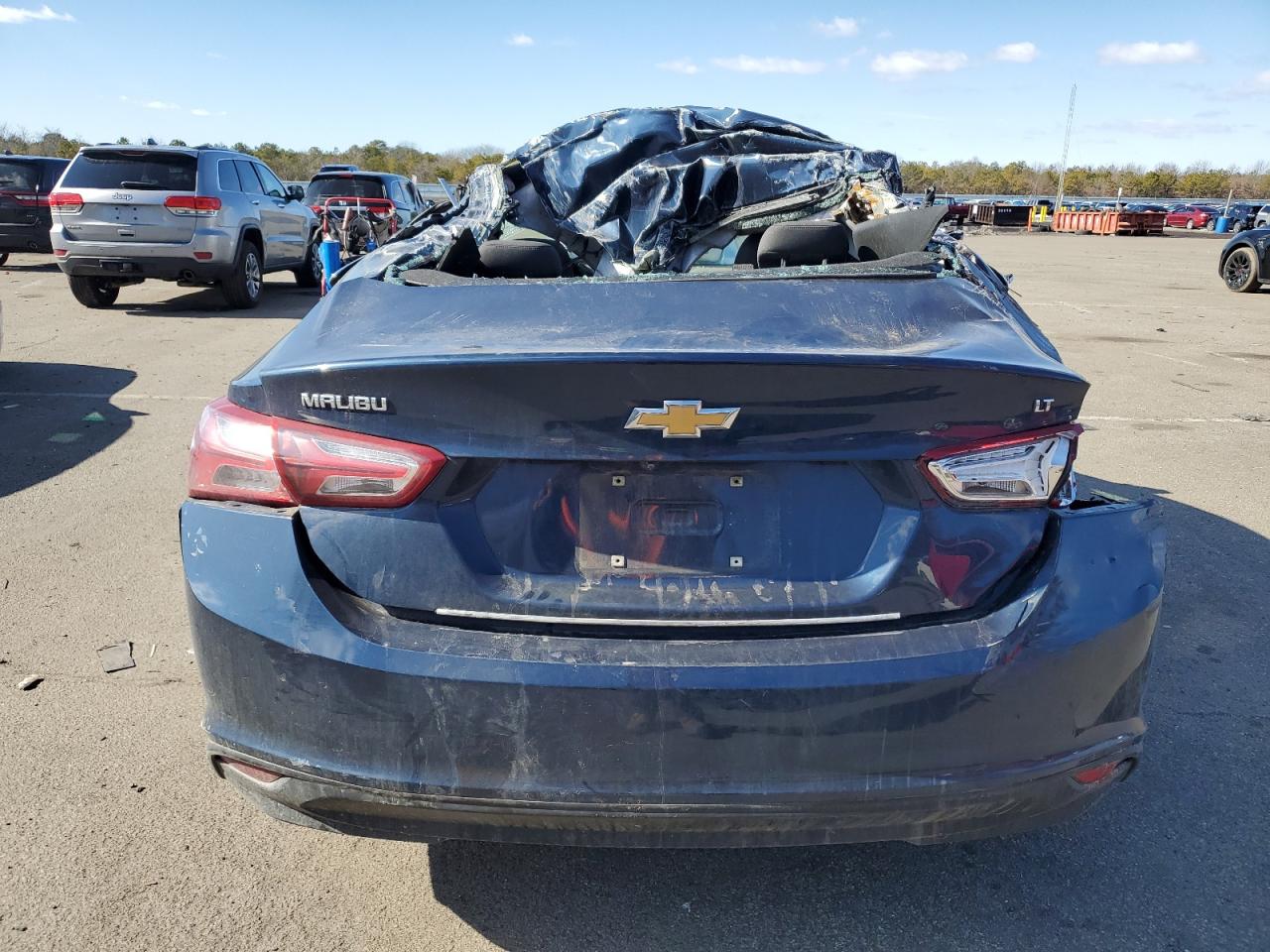 2020 Chevrolet Malibu - Image 6