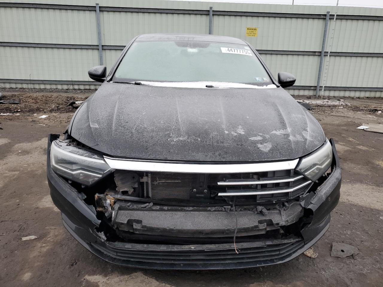2019 Volkswagen Jetta - Image 5