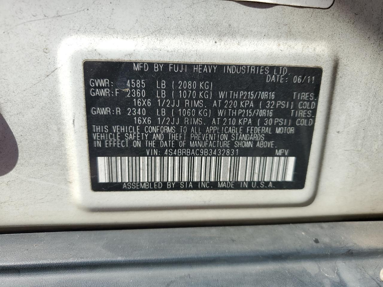 2011 Subaru Outback - Image 13