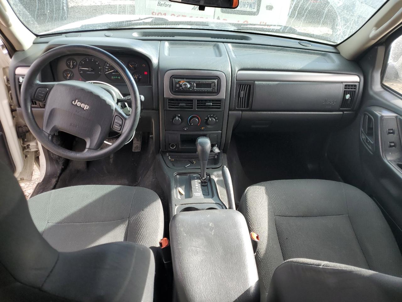 2004 Jeep Grand Cherokee - Image 8