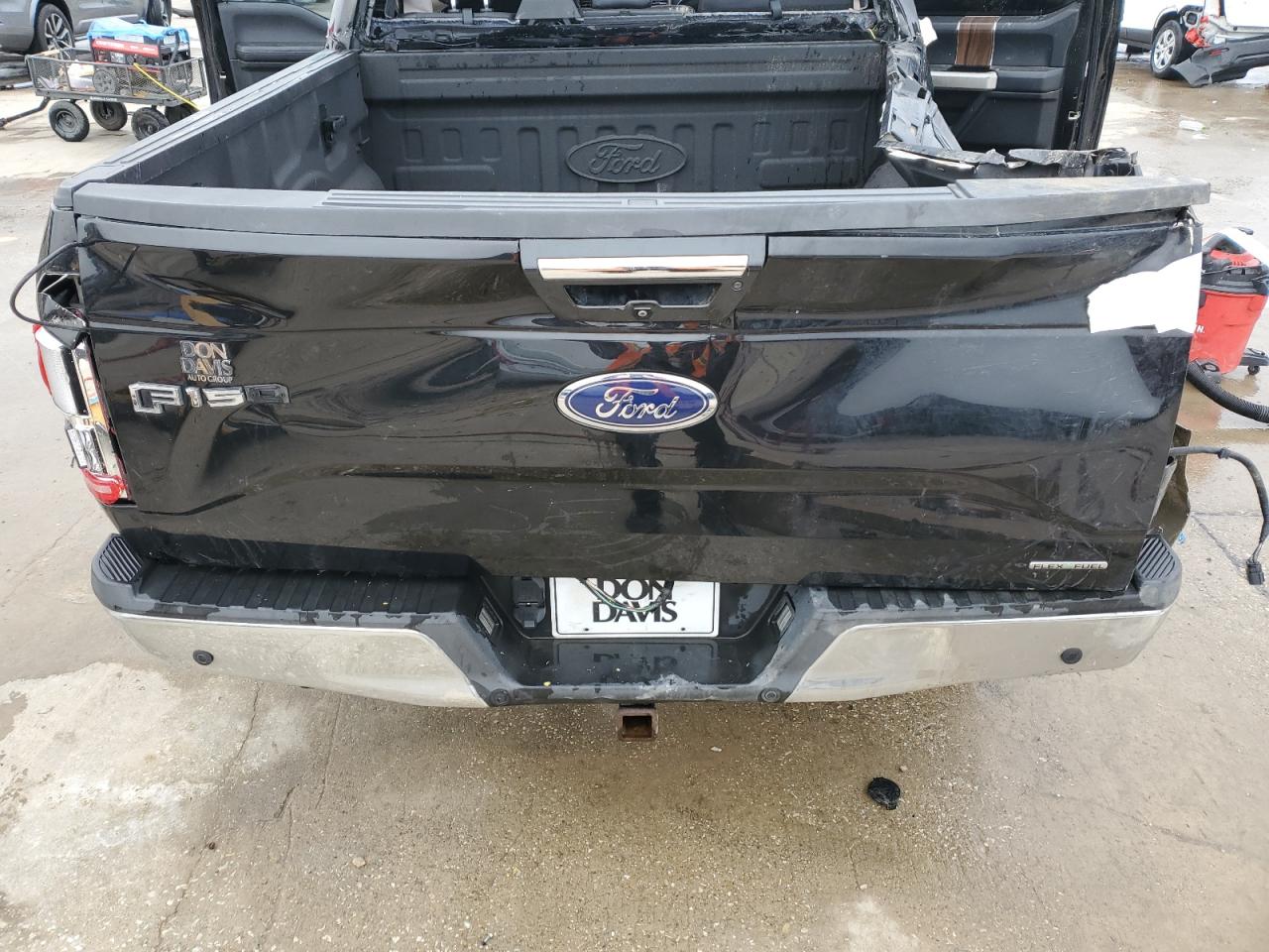 2015 Ford F-150 - Image 6