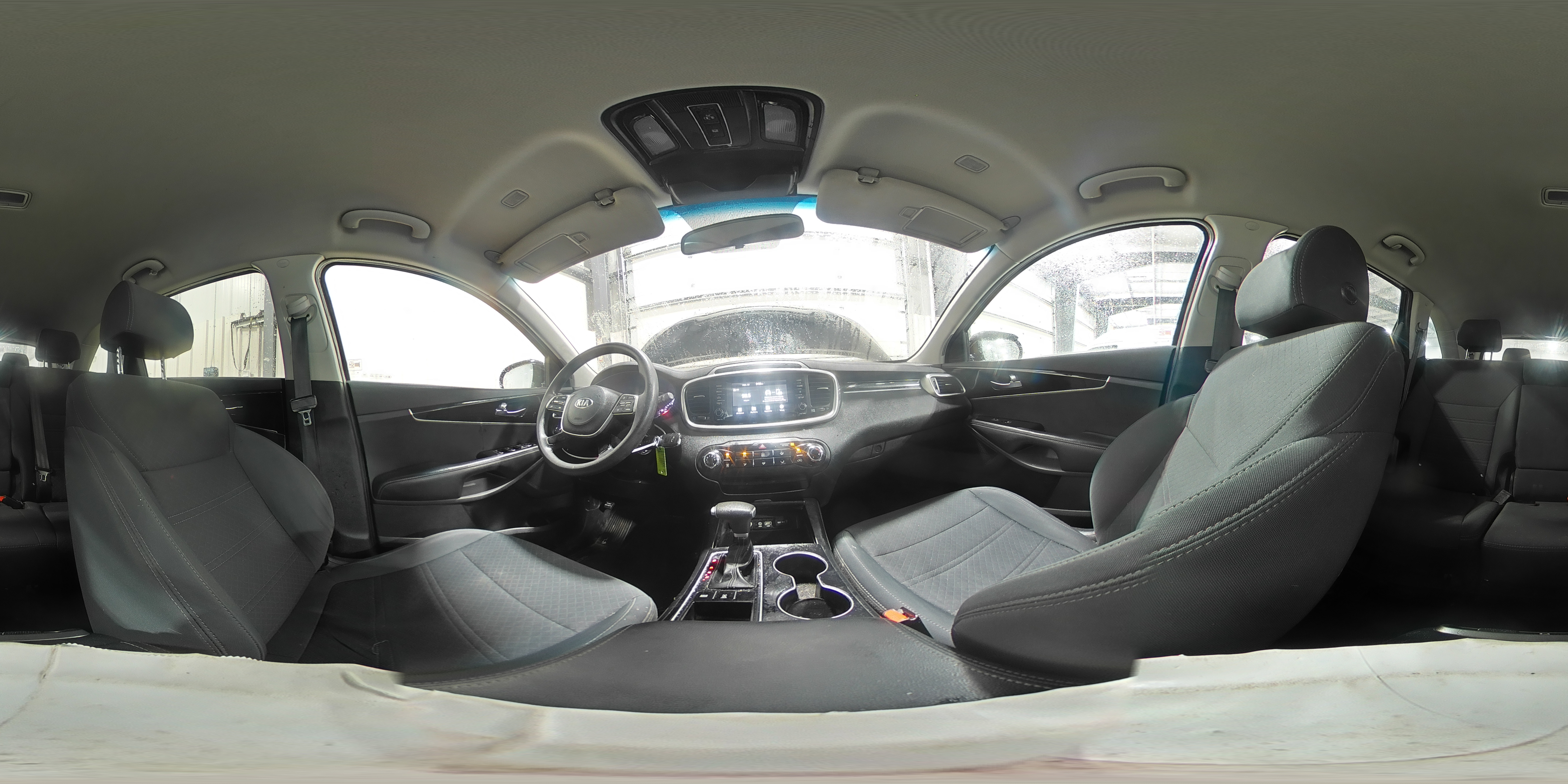 2020 Kia Sorento - Image 16