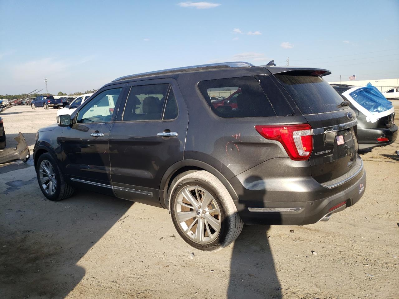 2019 Ford Explorer - Image 2