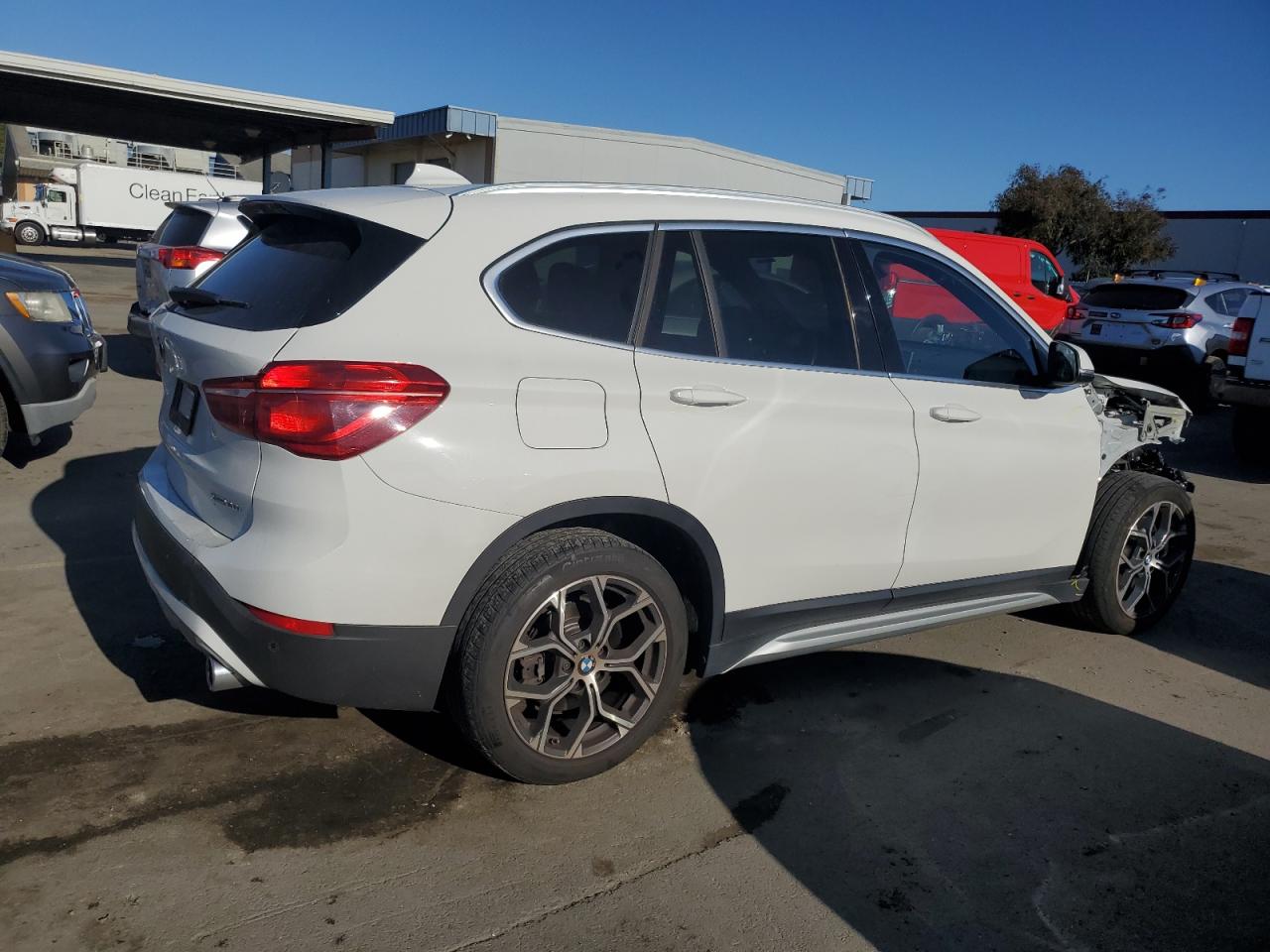 2021 BMW X1 - Image 3