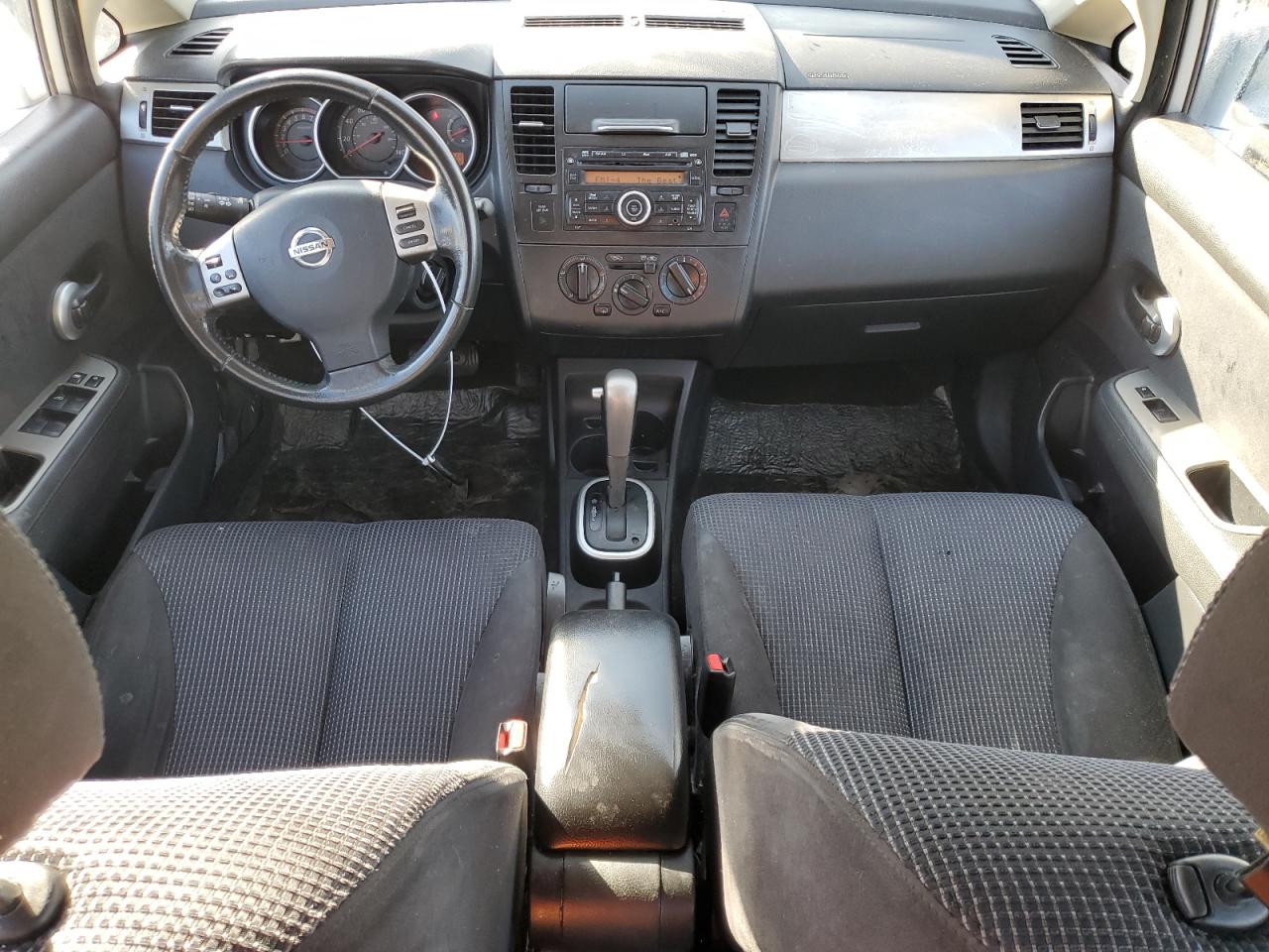 2012 Nissan Versa - Image 8