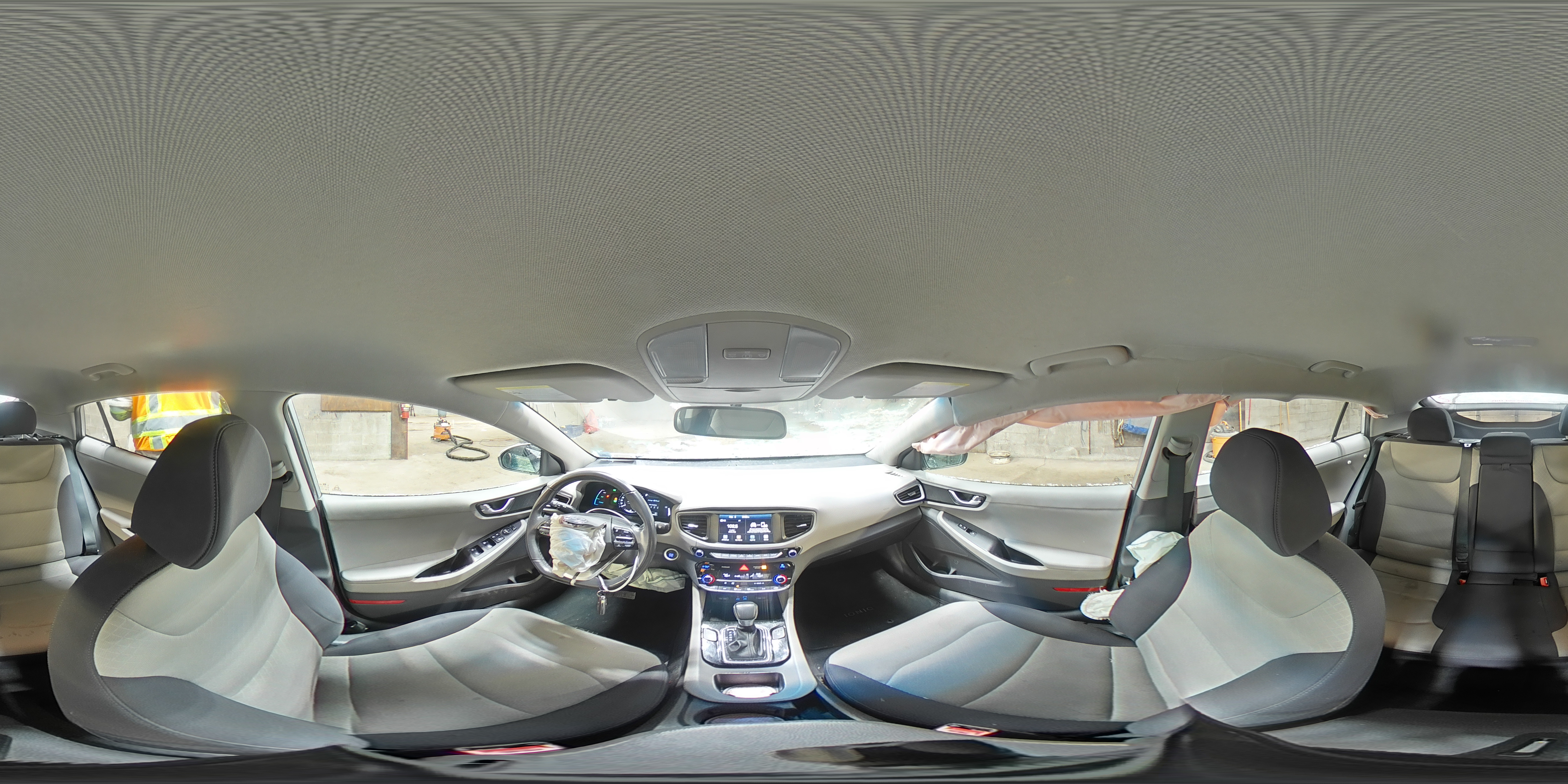 2017 Hyundai IONIQ - Image 13