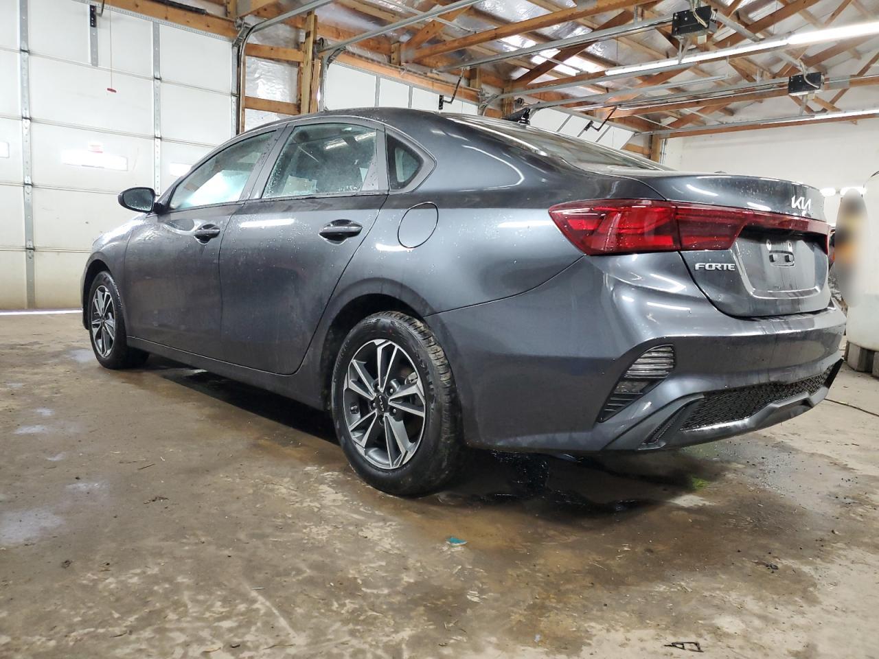2024 Kia Forte - Image 2