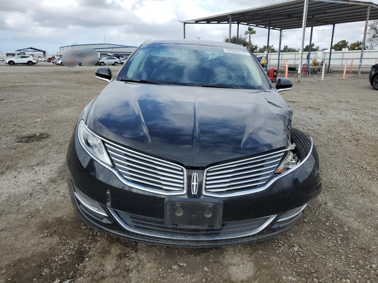 2016 Lincoln MKZ - Image 5