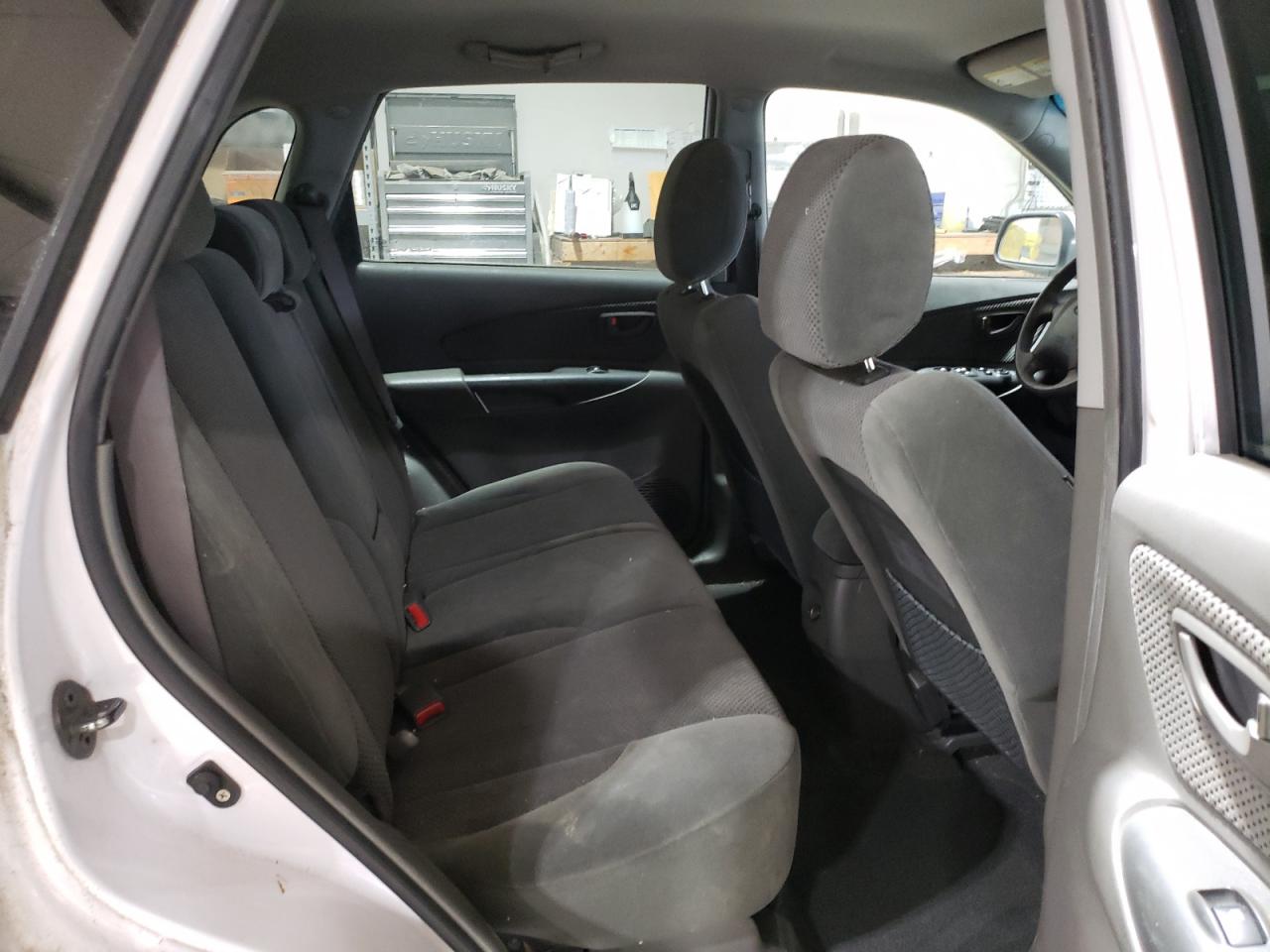 2007 Hyundai Tucson - Image 11