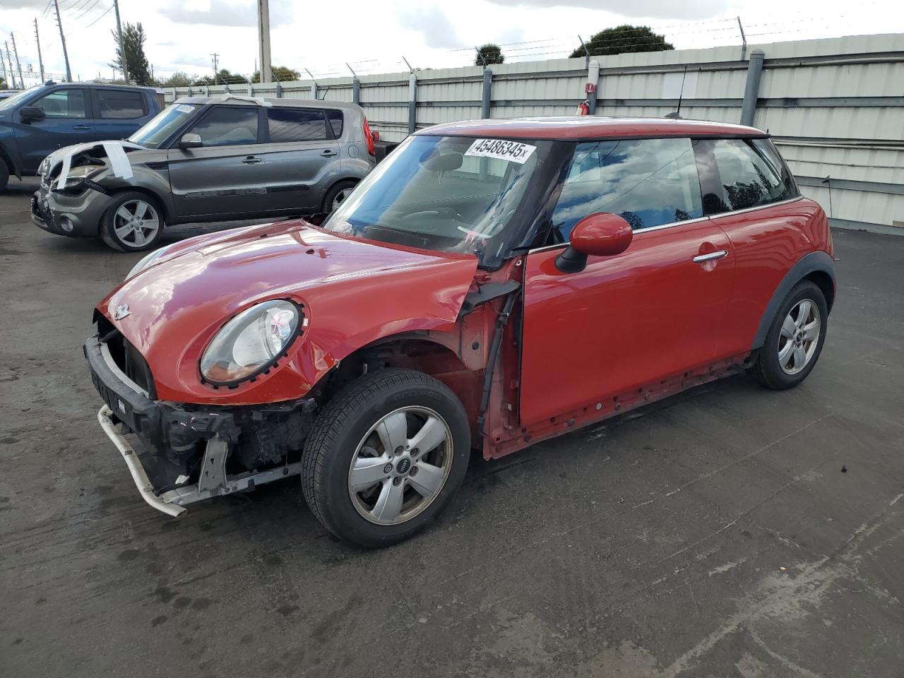 2014 MINI Cooper - Image 1