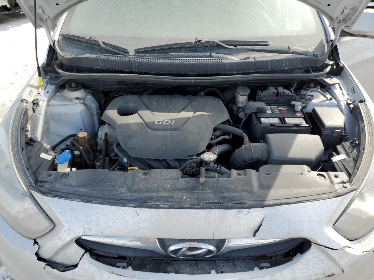 2013 Hyundai Accent - Image 11