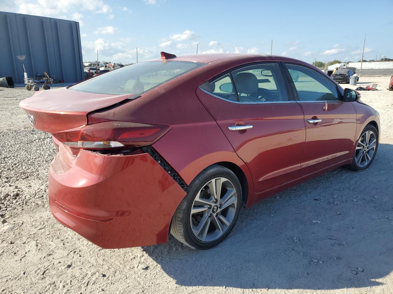 2017 Hyundai Elantra - Image 3