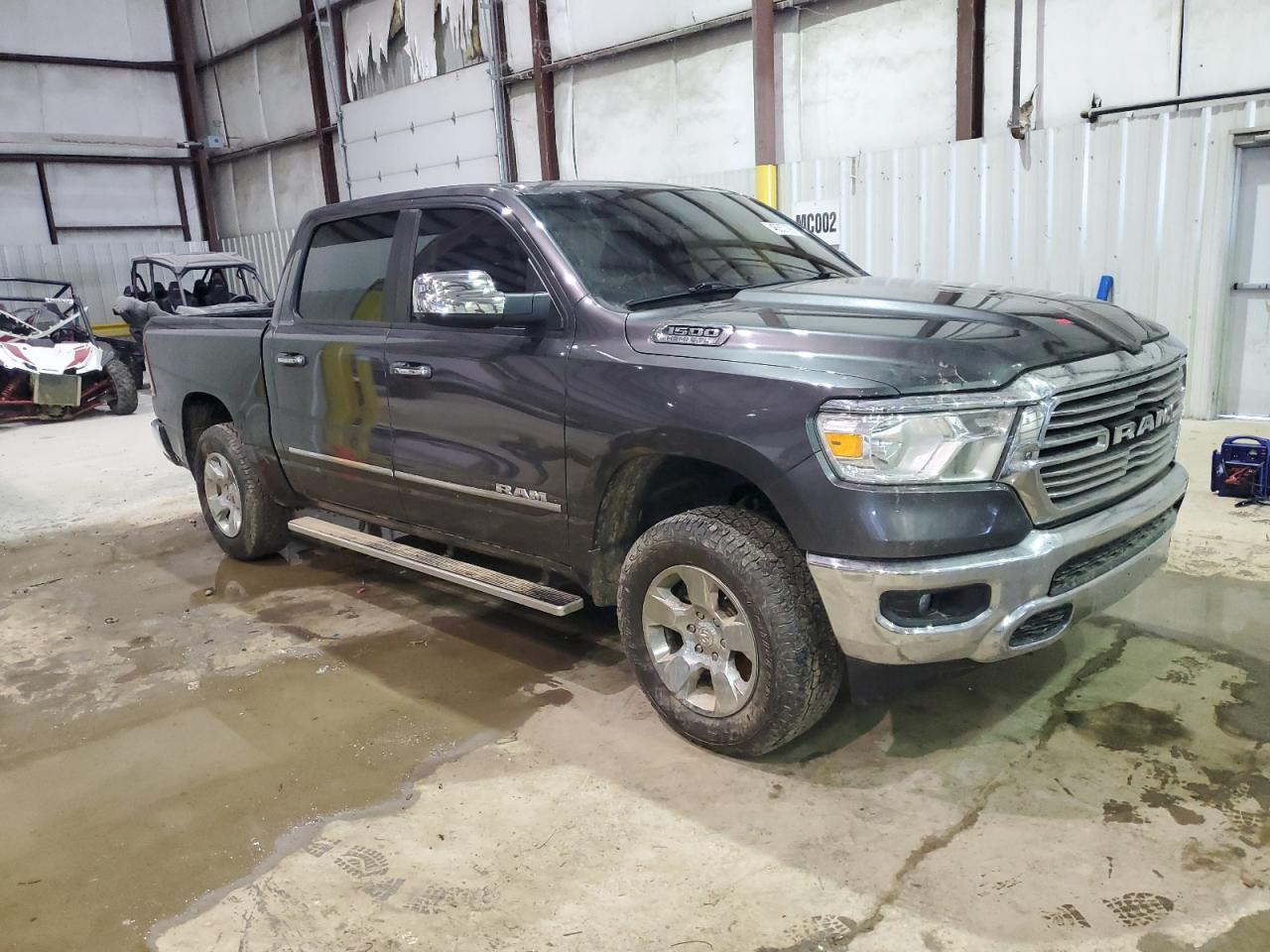 2019 RAM 1500 - Image 4