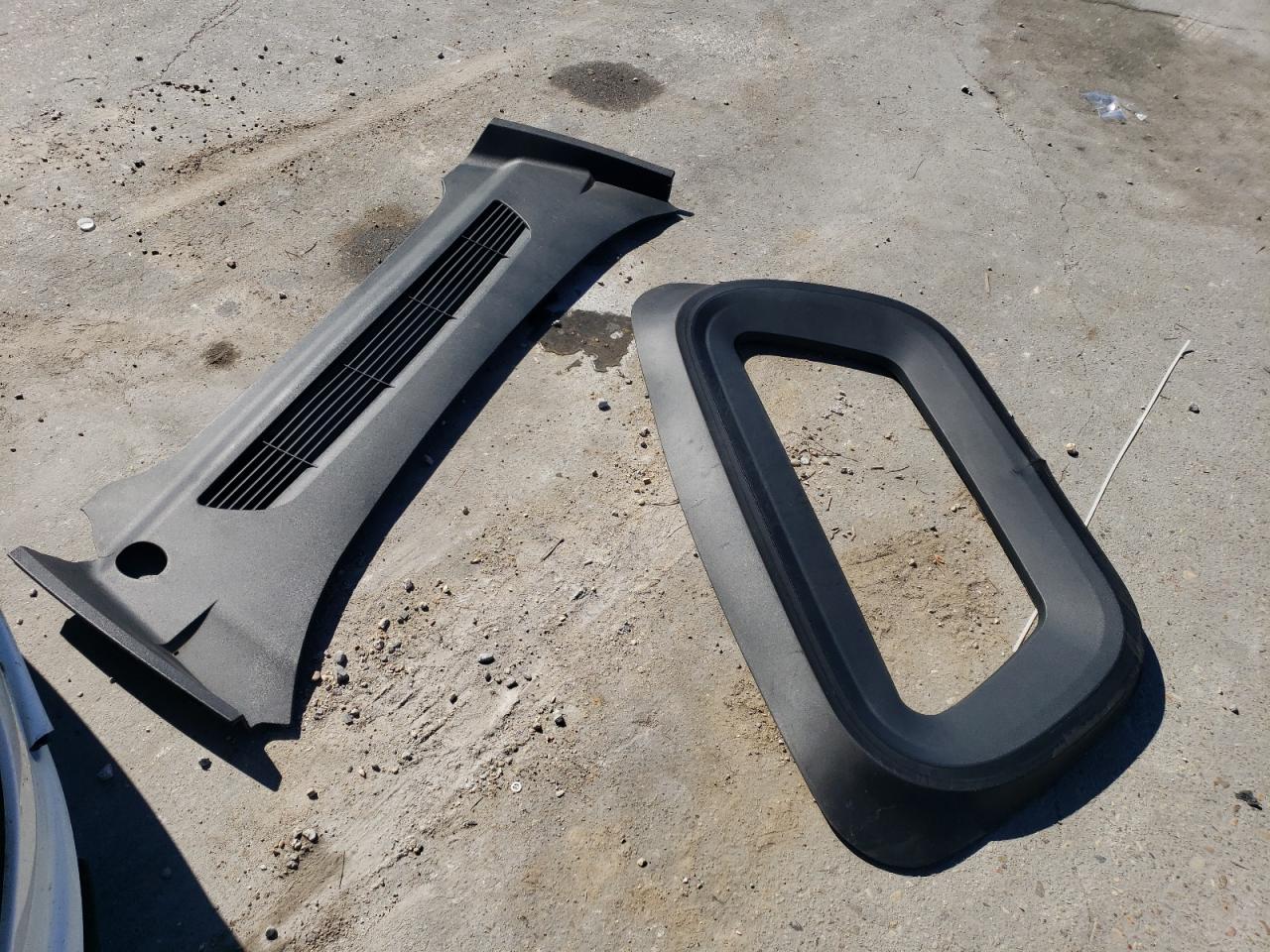 2023 Tesla Model Y VIN: 7SAYGAEE0PF686760 Lot: 52340645