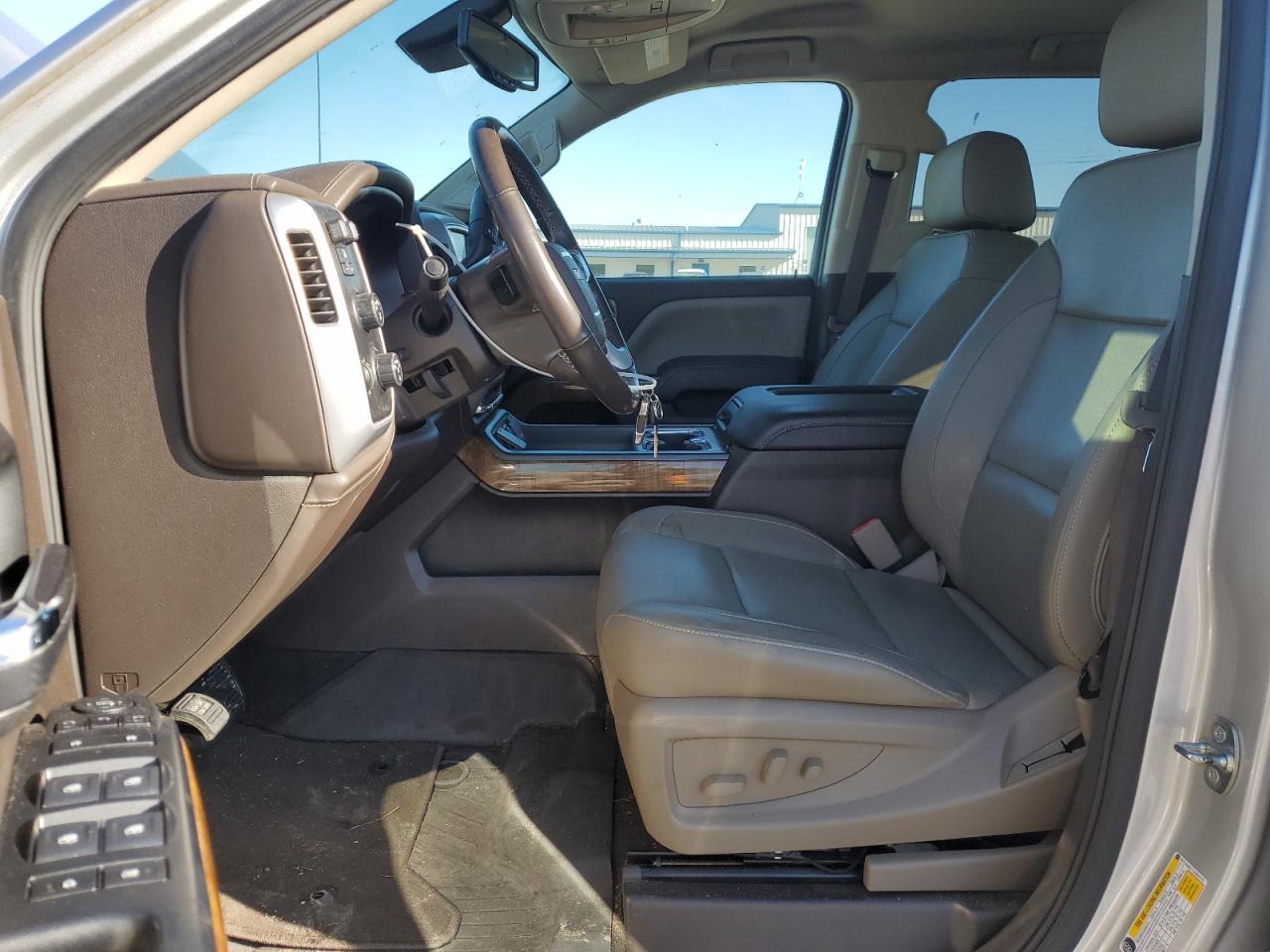 2018 GMC Sierra - Image 7
