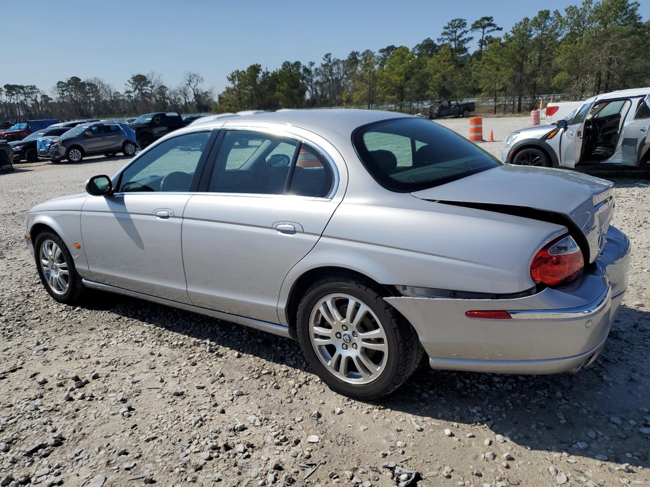 2003 Jaguar S-Type - Image 2
