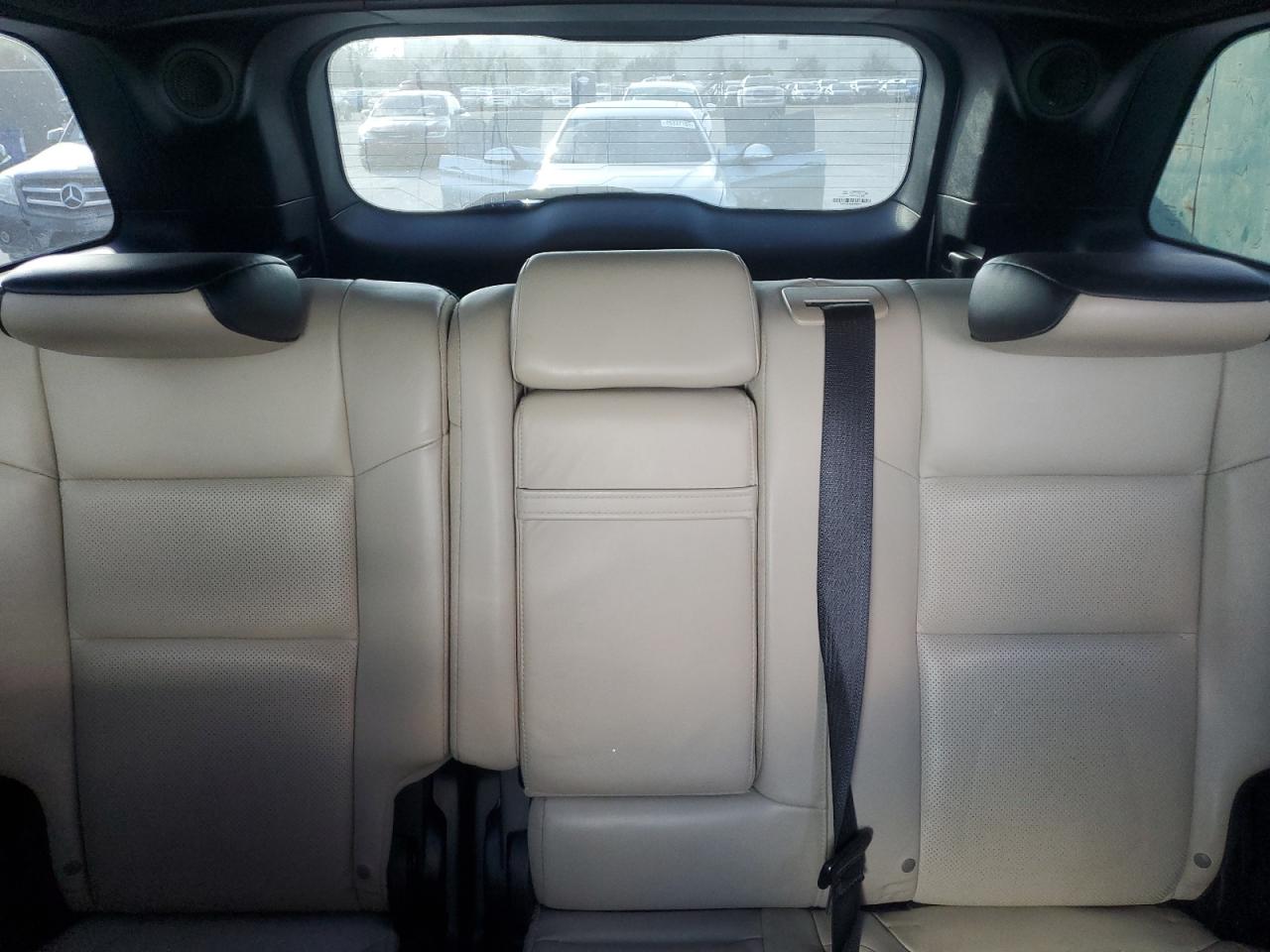 2016 Jeep Grand Cherokee - Image 10