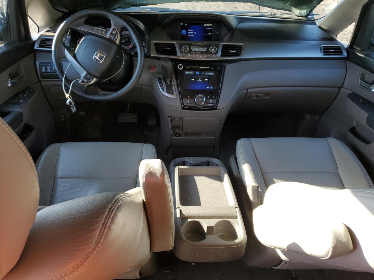 2015 Honda Odyssey - Image 8