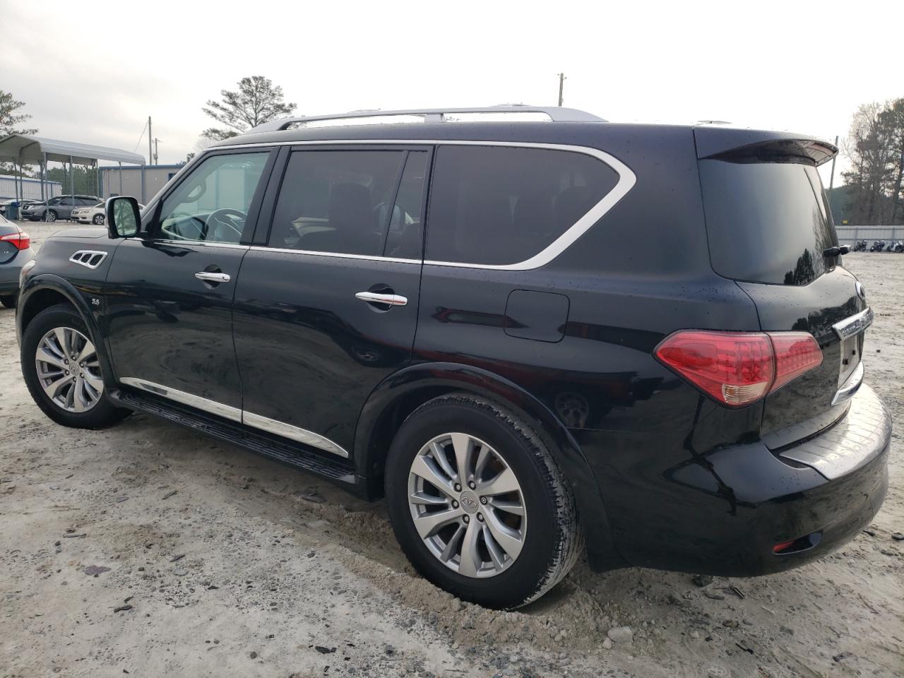 2016 Infiniti QX80 - Image 2