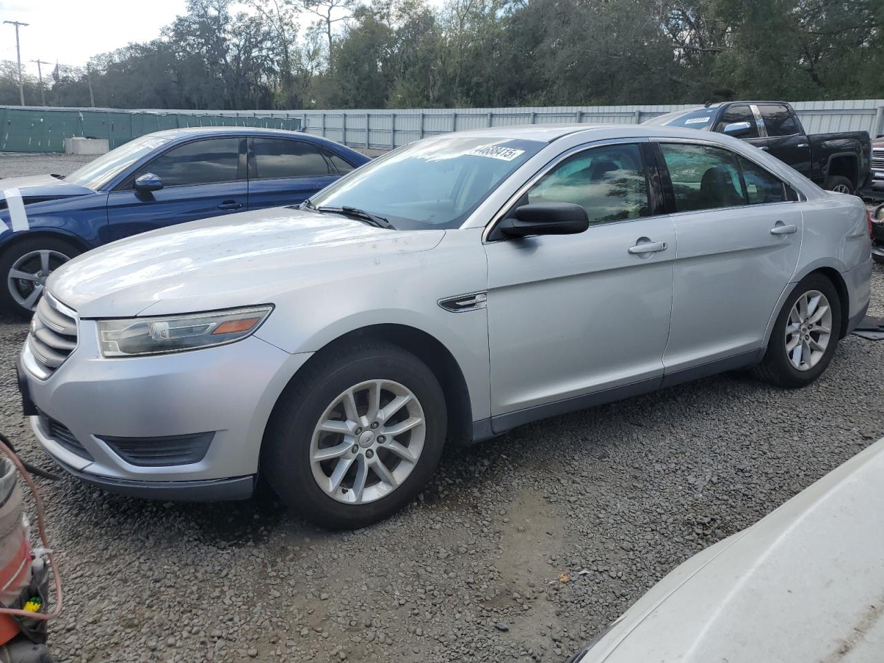 2013 Ford Taurus - Image 1