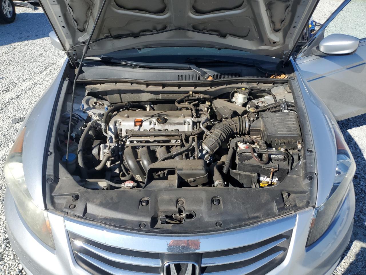 2012 Honda Accord - Image 11