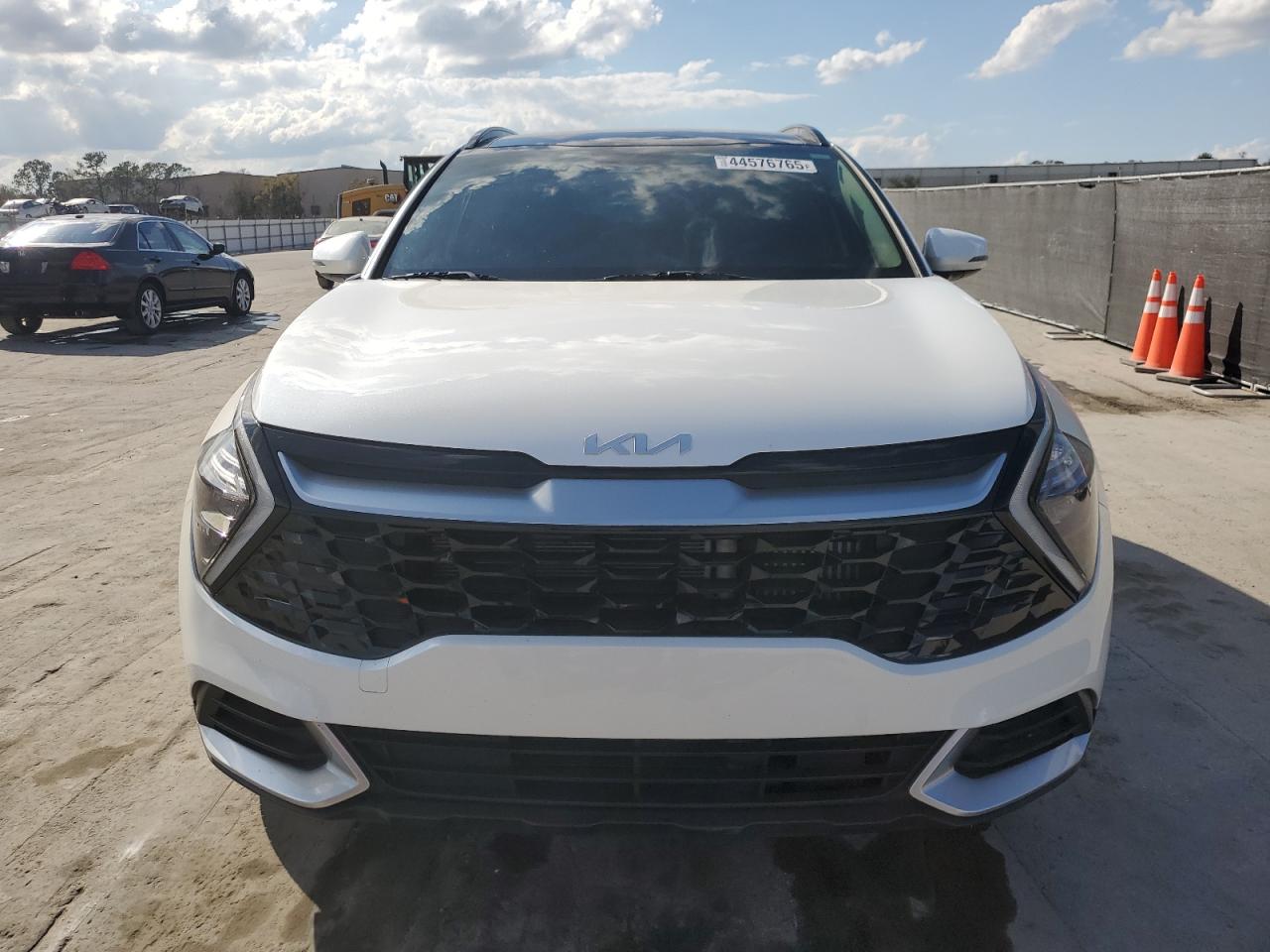 2023 Kia Sportage - Image 5