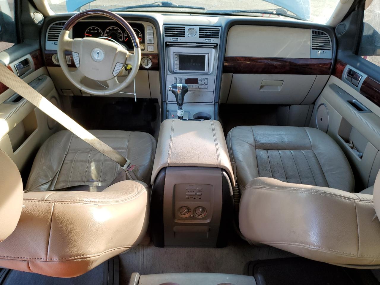 2006 Lincoln Navigator - Image 8