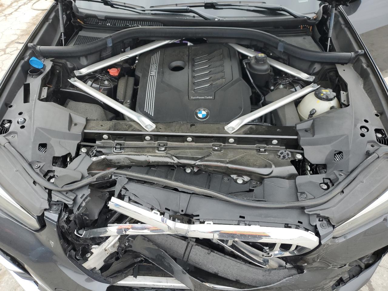2022 BMW X5 - Image 12