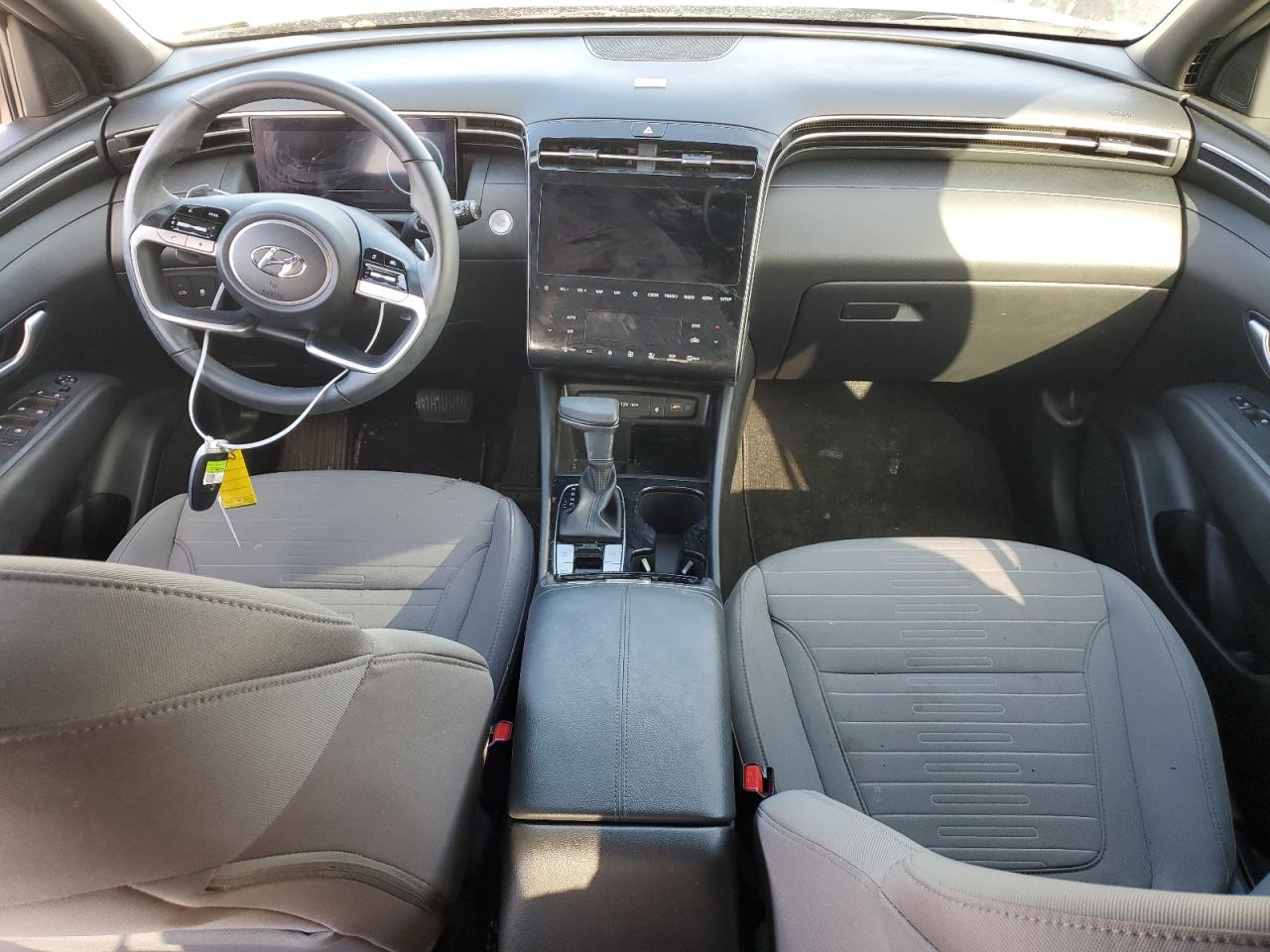 2023 Hyundai Santa Cruz - Image 8