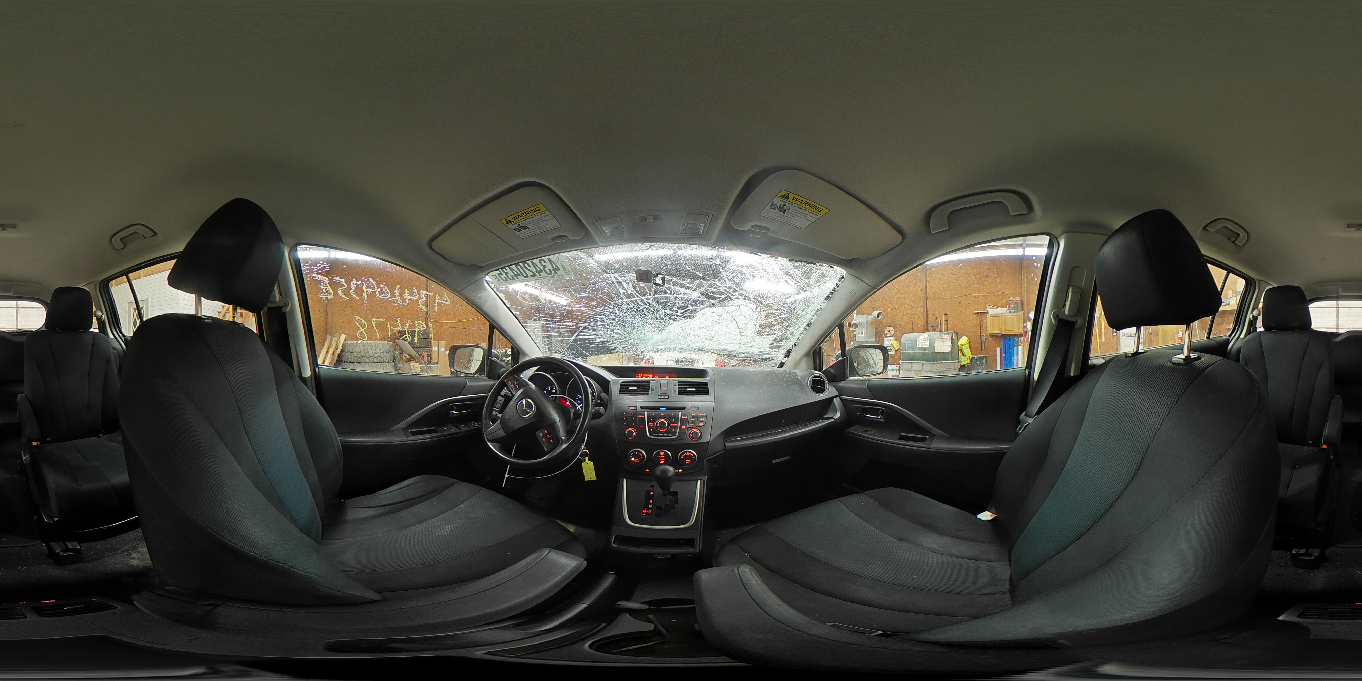 2013 Mazda 5 - Image 13