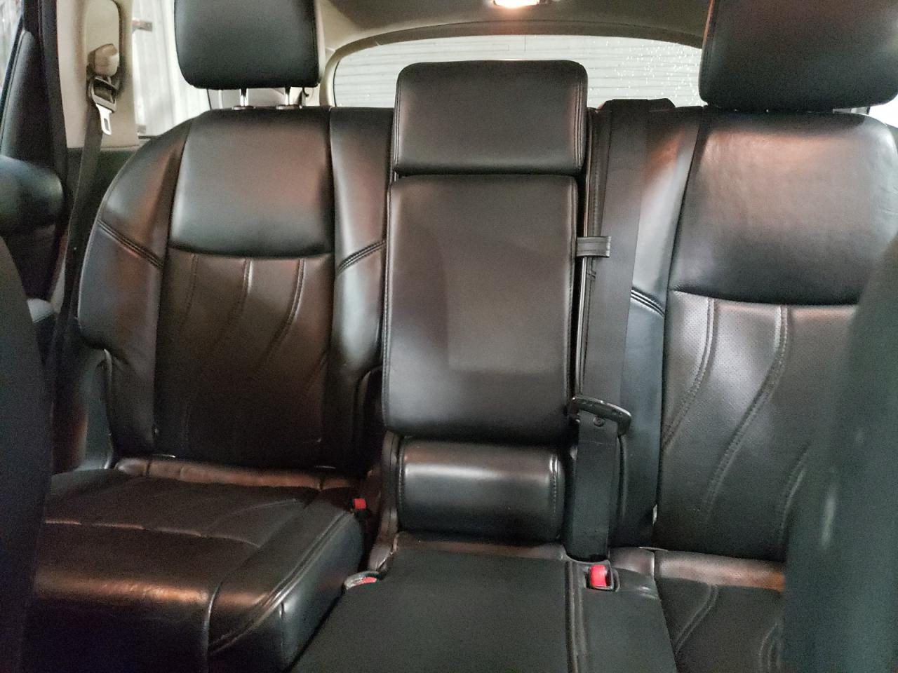 2015 Infiniti QX60 - Image 10