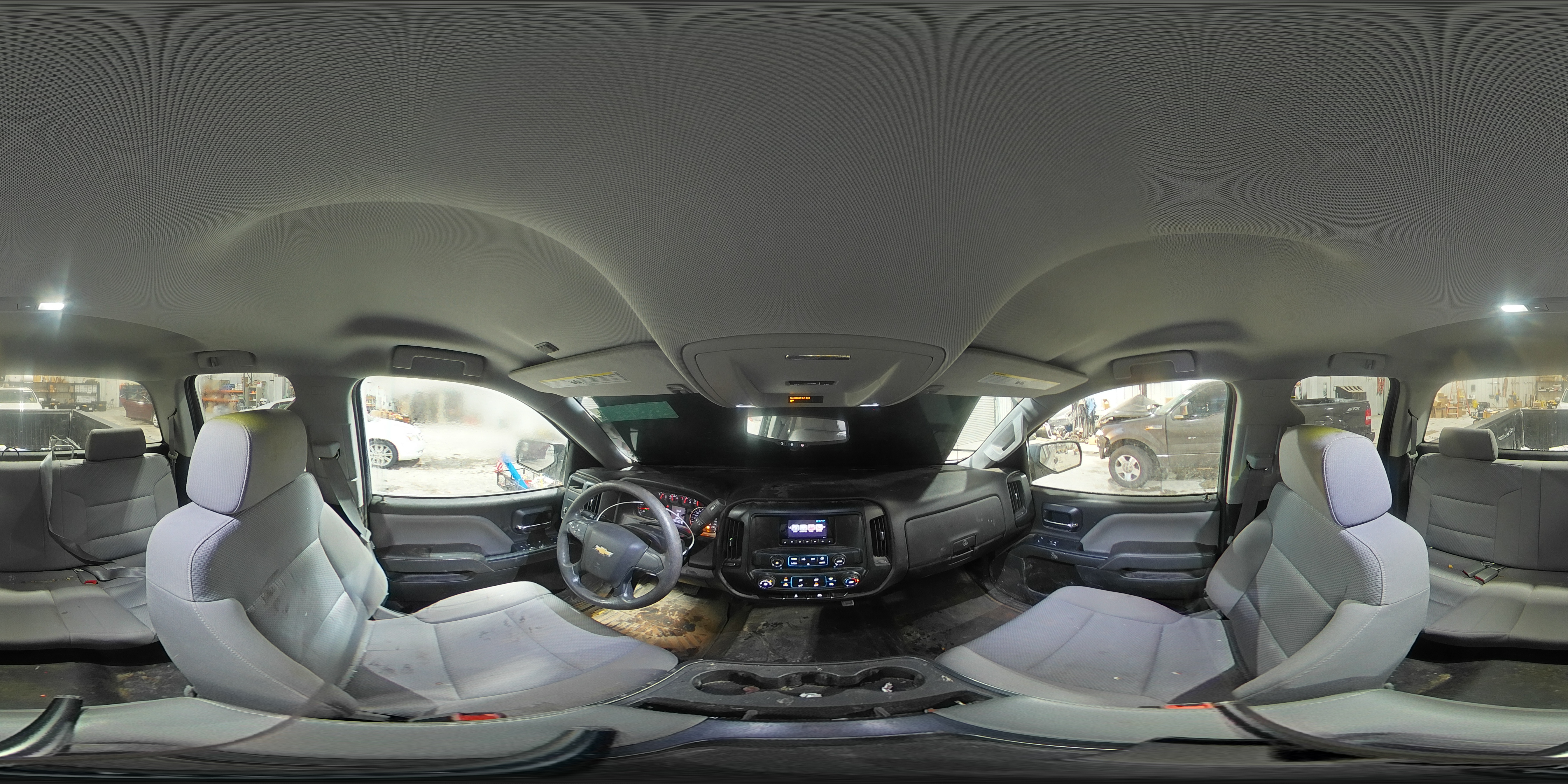 2014 Chevrolet Silverado - Image 12