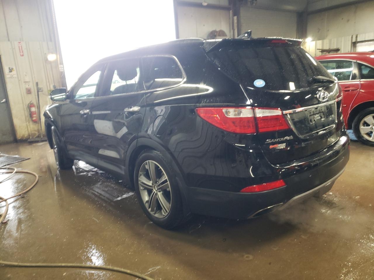 2014 Hyundai Santa Fe - Image 2