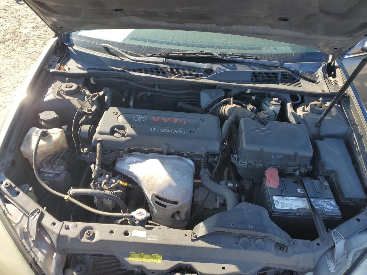 2004 Toyota Camry - Image 11