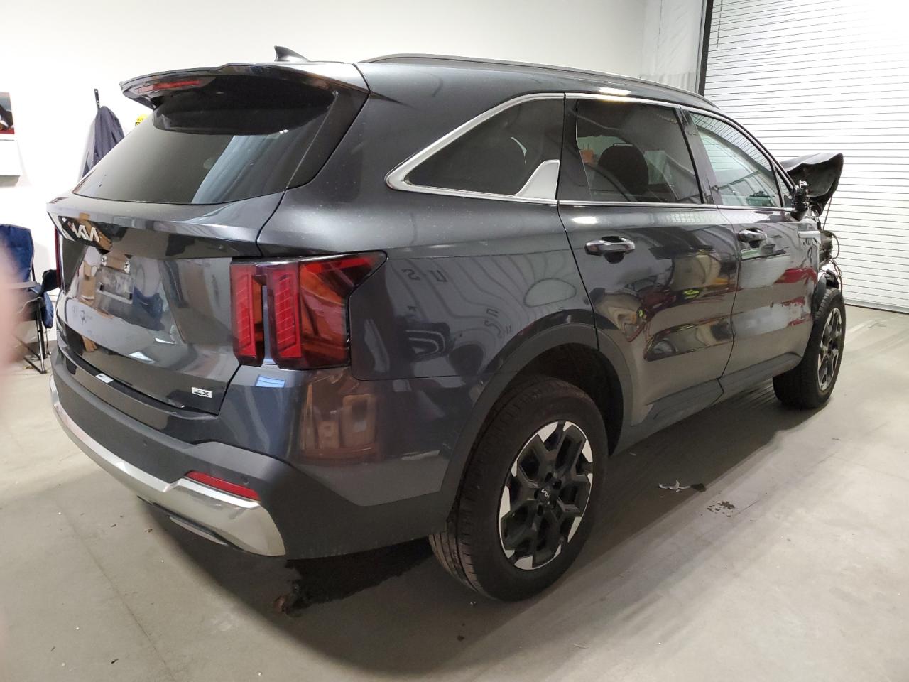 2024 Kia Sorento - Image 3