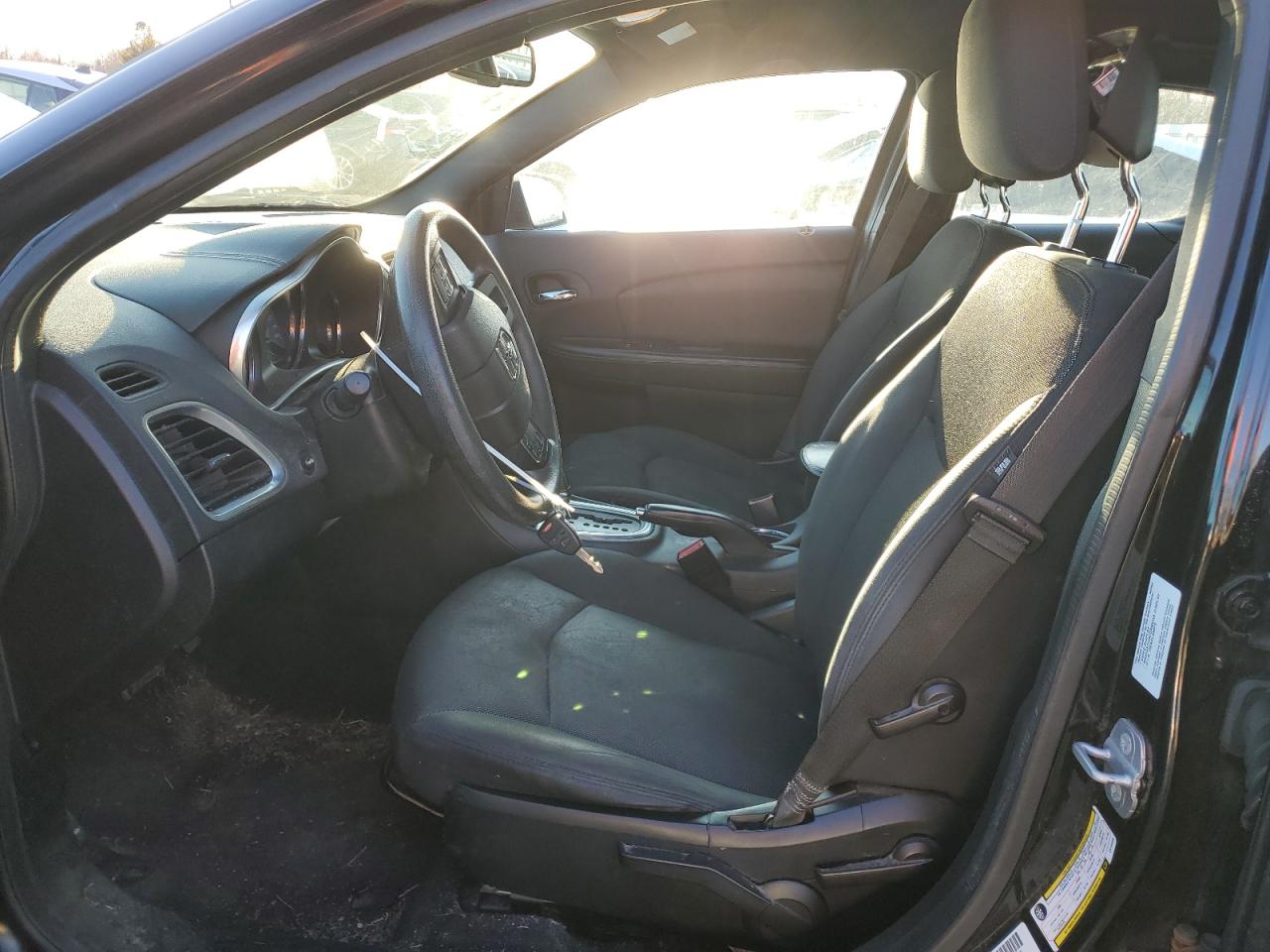 2014 Dodge Avenger - Image 7