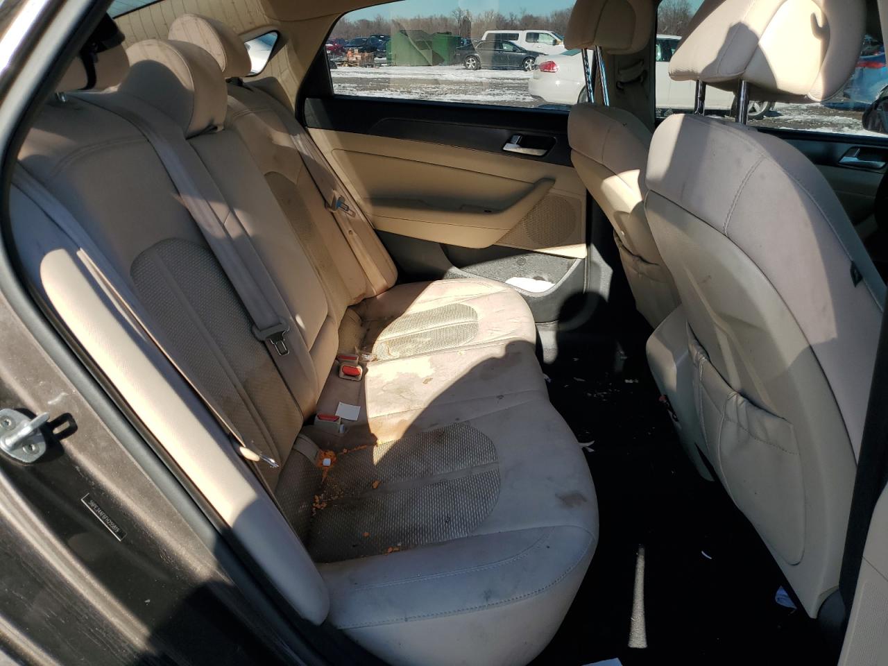 2015 Hyundai Sonata - Image 10