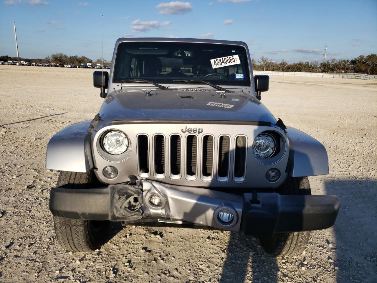 2017 Jeep Wrangler - Image 5