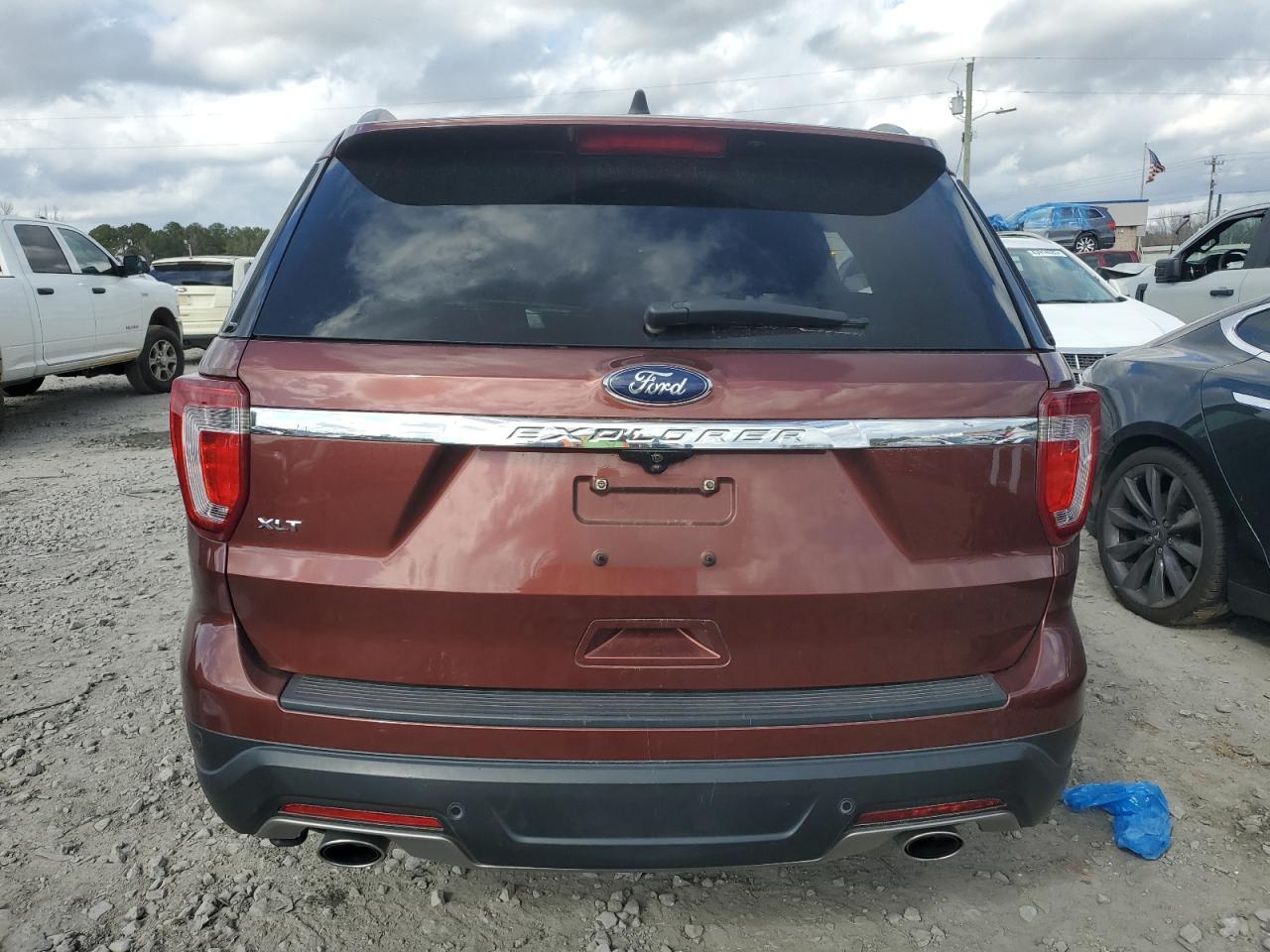 2018 Ford Explorer - Image 6